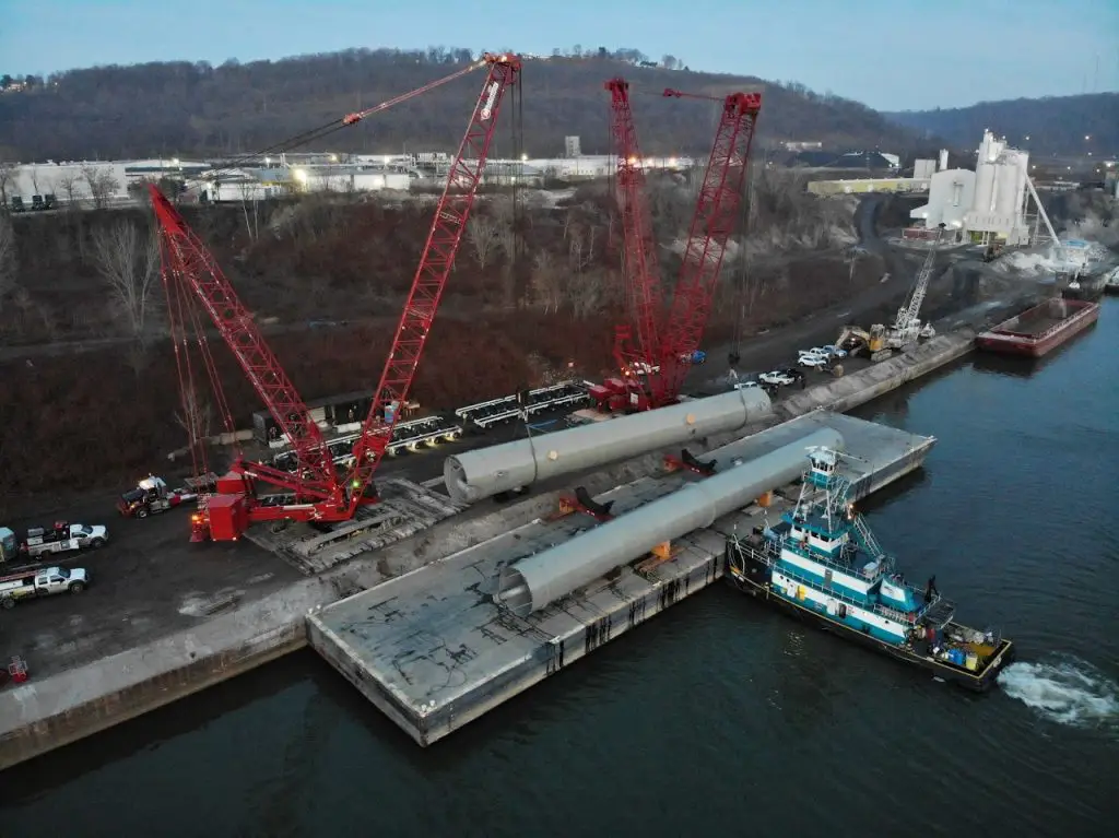 Weirton Barge Offload